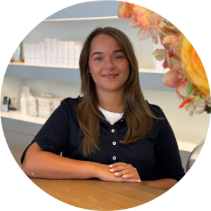 Noa van der Vloet PUUR Huidinstituut Huidspecialist